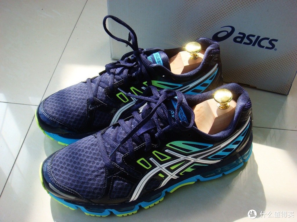 脚下的果冻：ASICS 亚瑟士 GEL-Cirrus33 2 男款跑鞋