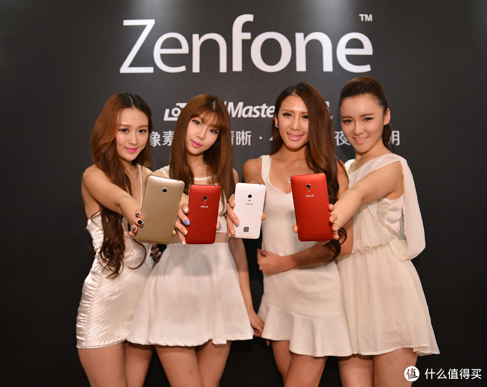又见799 ASUS华硕发布两款Zenfone手机