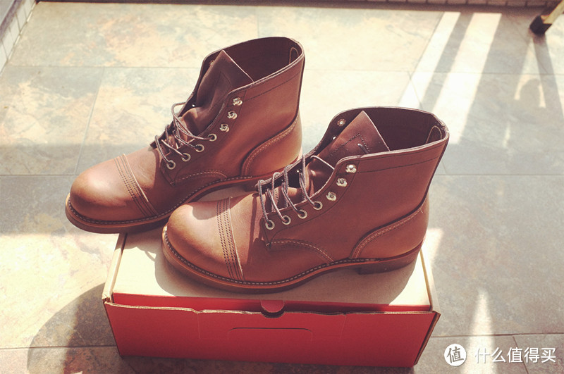 美式粗犷风：Red Wing eritage 6-Inch 男款工装靴 8111