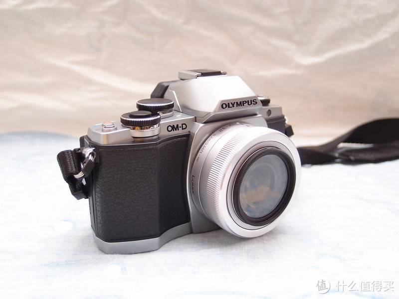 OLYMPUS 奥林巴斯 E-M10-1442-EZ 微型单电电动变焦套机