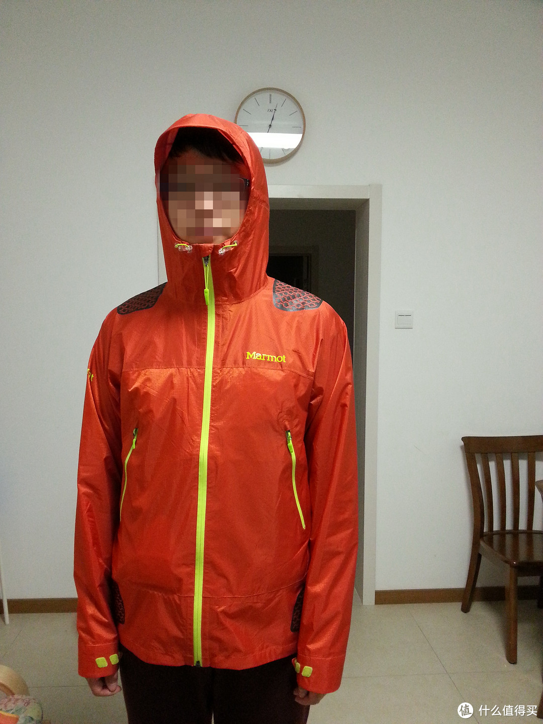 Marmot 土拨鼠 Super Mica Jacket 男款超轻冲锋衣+Haglofs 火柴棍 Ulta Hooded Soft Shell 男士软壳