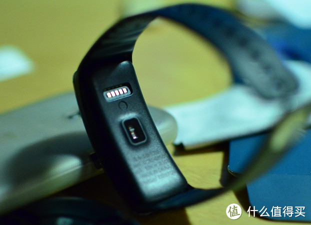 SAMSUNG 三星 Gear Fit R350 智能佩戴设备 入手体验