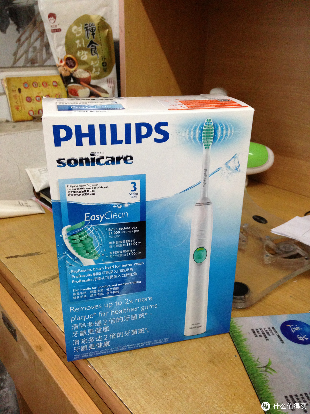 PHILIPS 飞利浦 HX6511 声波电动牙刷，5折购买刷头