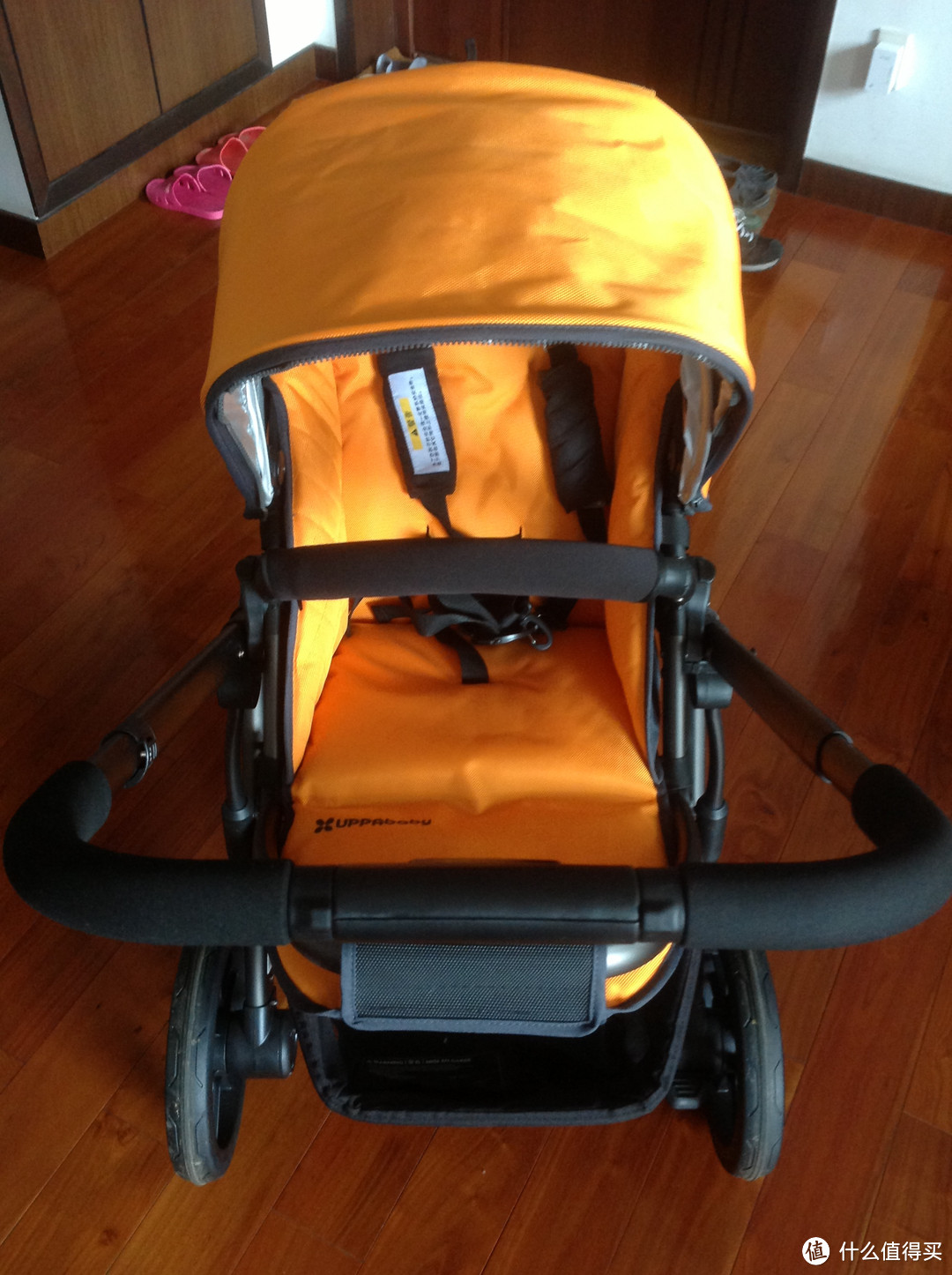 宝宝的坐骑：UPPABABY VISTA 双向避震 高景观婴儿手推车