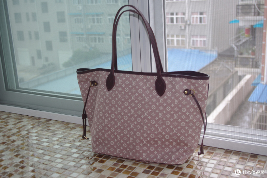 Louis Vuitton 路易·威登 LV Neverfull 女款中号手袋 M40515