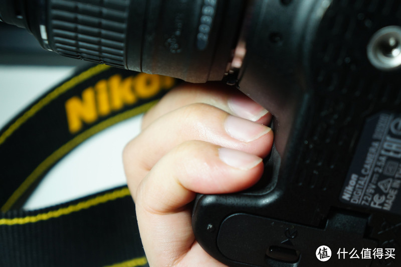 最佳入门单反? Nikon 尼康 D3300 数码单反套机