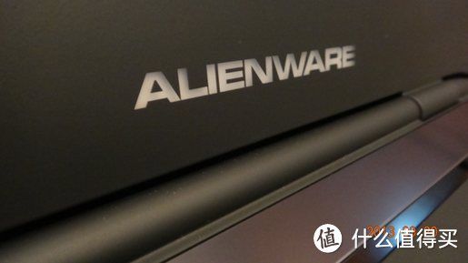 没事搞搞机：Alienware 外星人 17-2748 游戏本