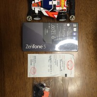 华硕 ZenFone5 智能手机开箱晒物(屏幕|后盖|实体键)