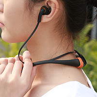 能测心率的运动可穿戴设备：Iriver 艾利和 iriverOn 智能运动蓝牙耳机