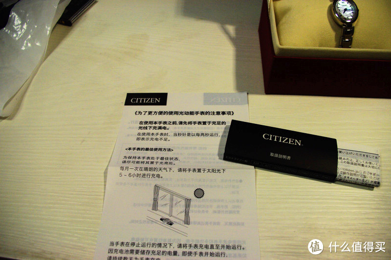 CITIZEN 西铁城 光动能女表 CLB37-1751