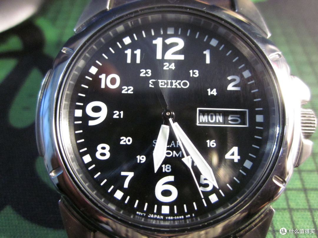 难以言表的幸福感:Seiko 精工 SNE095 男款光动能腕表