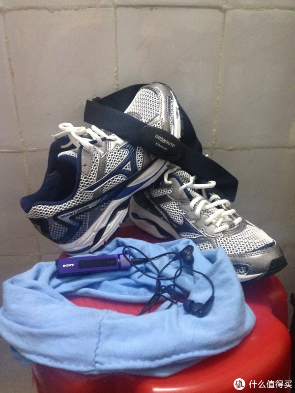 跑步装备个人推荐 | 跑步时佩戴什么MP3