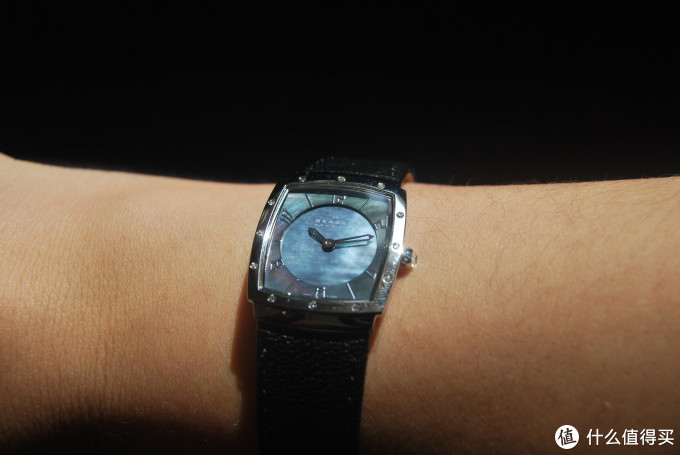 Seiko 精工 女款太阳能腕表 SUP112+SKAGEN 诗格恩 经典款腕表 O396XSSLB
