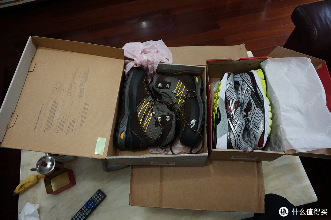 The North Face 北面Verbera Lightpacker GTX 户外鞋+Saucony 索康尼 Guide 6 次*级稳定跑鞋