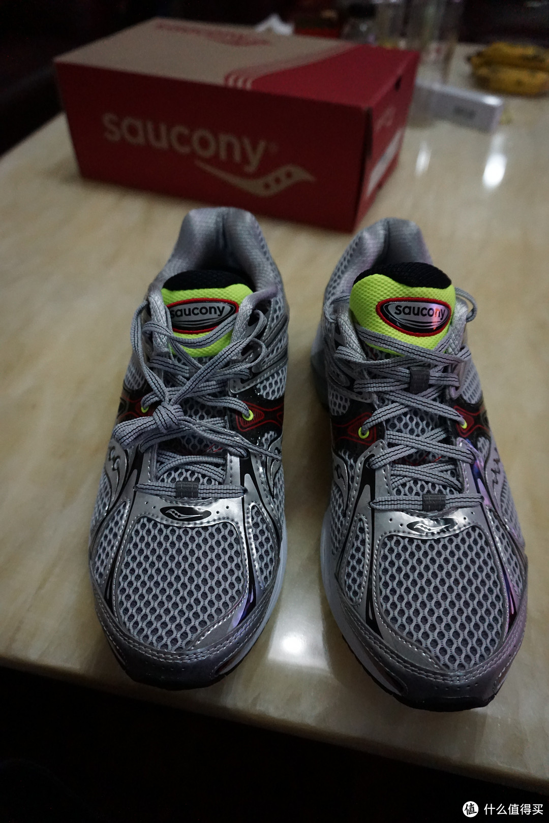 The North Face 北面Verbera Lightpacker GTX 户外鞋+Saucony 索康尼 Guide 6 次*级稳定跑鞋