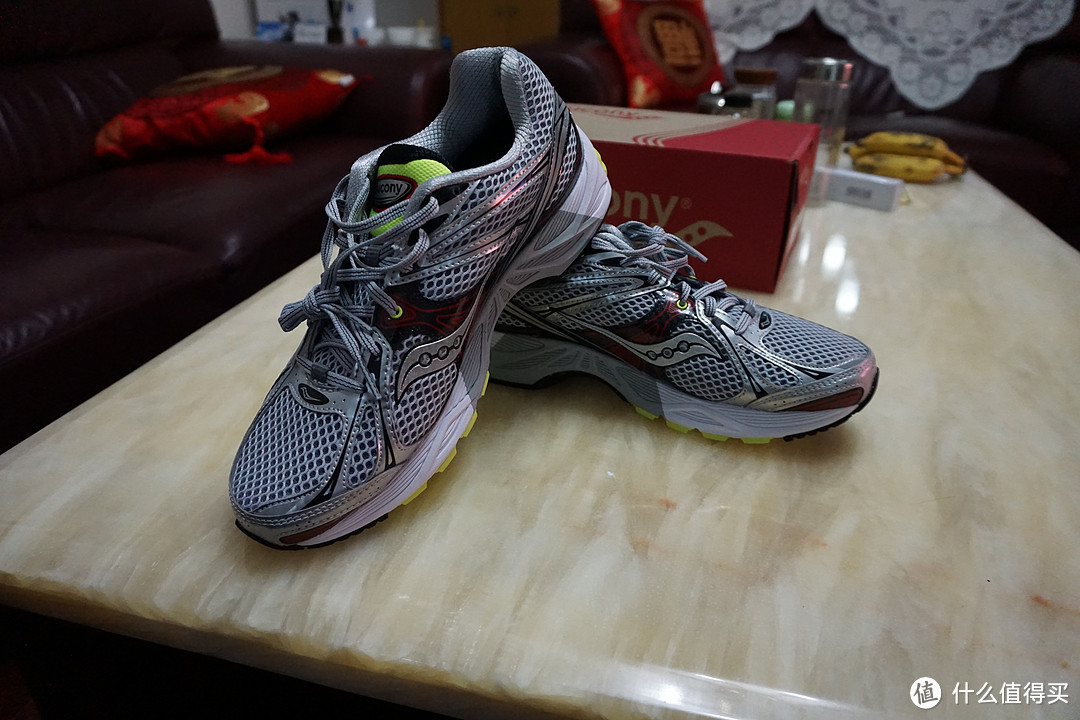 The North Face 北面Verbera Lightpacker GTX 户外鞋+Saucony 索康尼 Guide 6 次*级稳定跑鞋