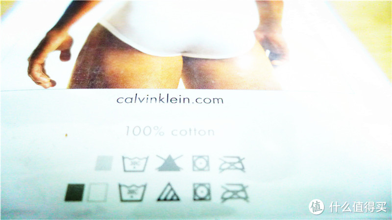 不让皱纹刻在心上：Calvin Klein 男士低腰三角内裤+Levi's 李维斯男士真皮腰带