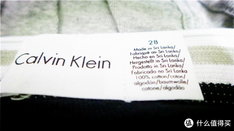 不让皱纹刻在心上：Calvin Klein 男士低腰三角内裤+Levi's 李维斯男士真皮腰带