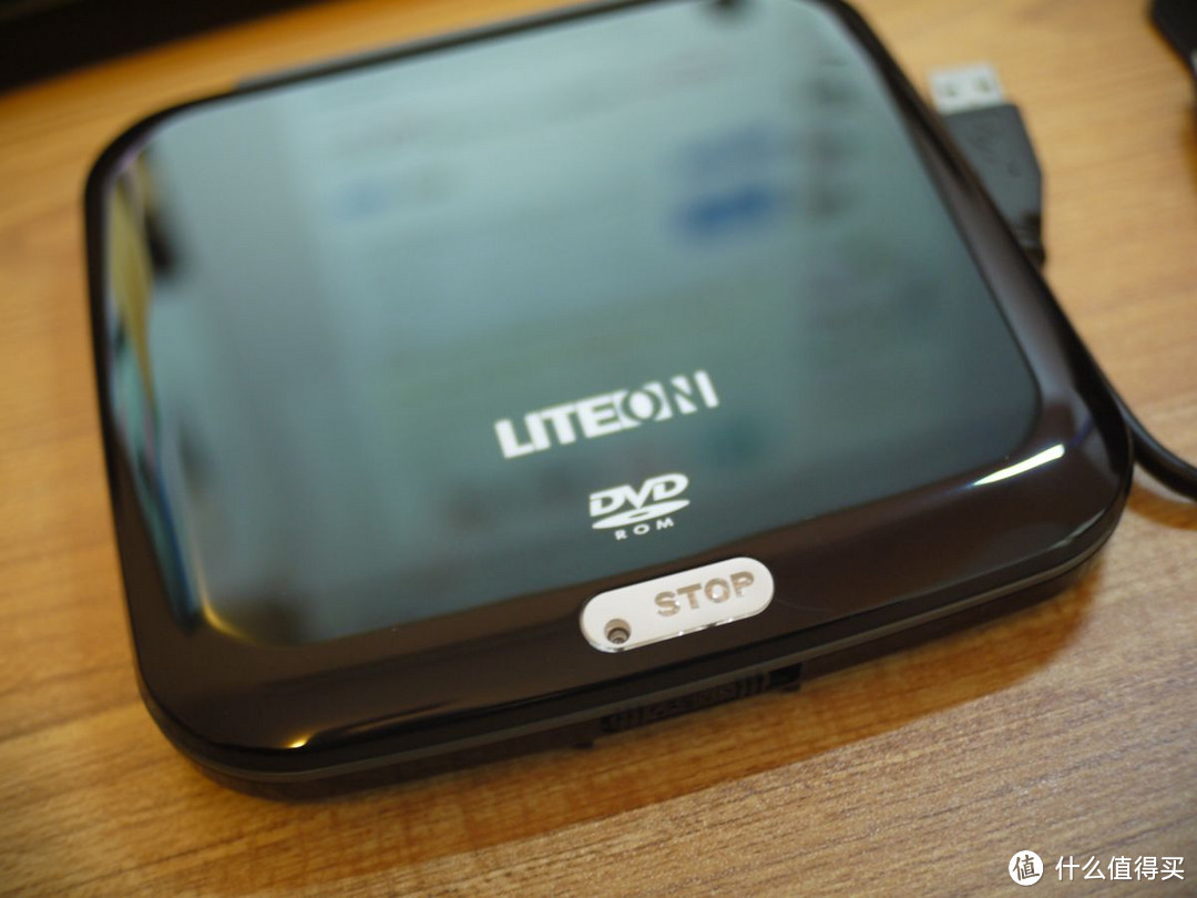 总有一些东西是丢不掉的——LITEON 建兴 eTDU108 8X 外置DVD光驱