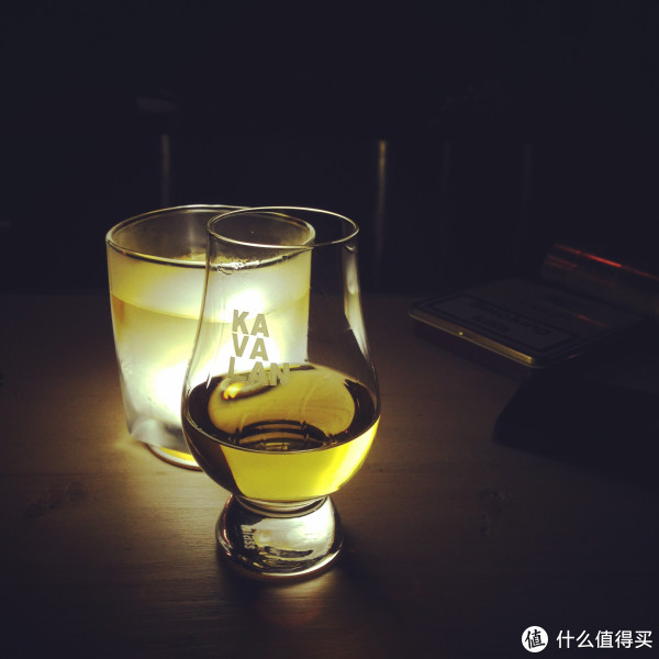 烈酒绝配:Tovolo Ice Molds 制冰模具