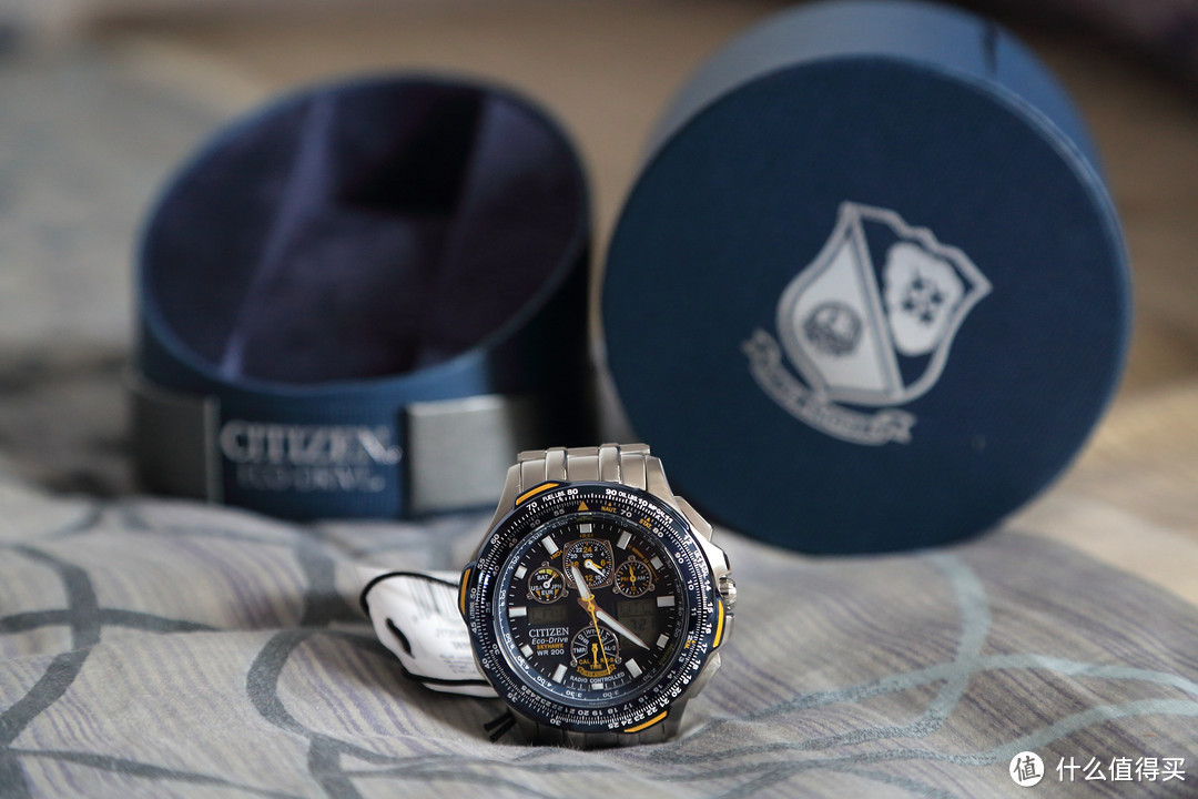 Citizen 西铁城 空中之鹰系列 JY0040-59L 男士光动能表 & CASIO 卡西欧 PAG240T-7CR Pathfinder 男款多功能太阳能腕表