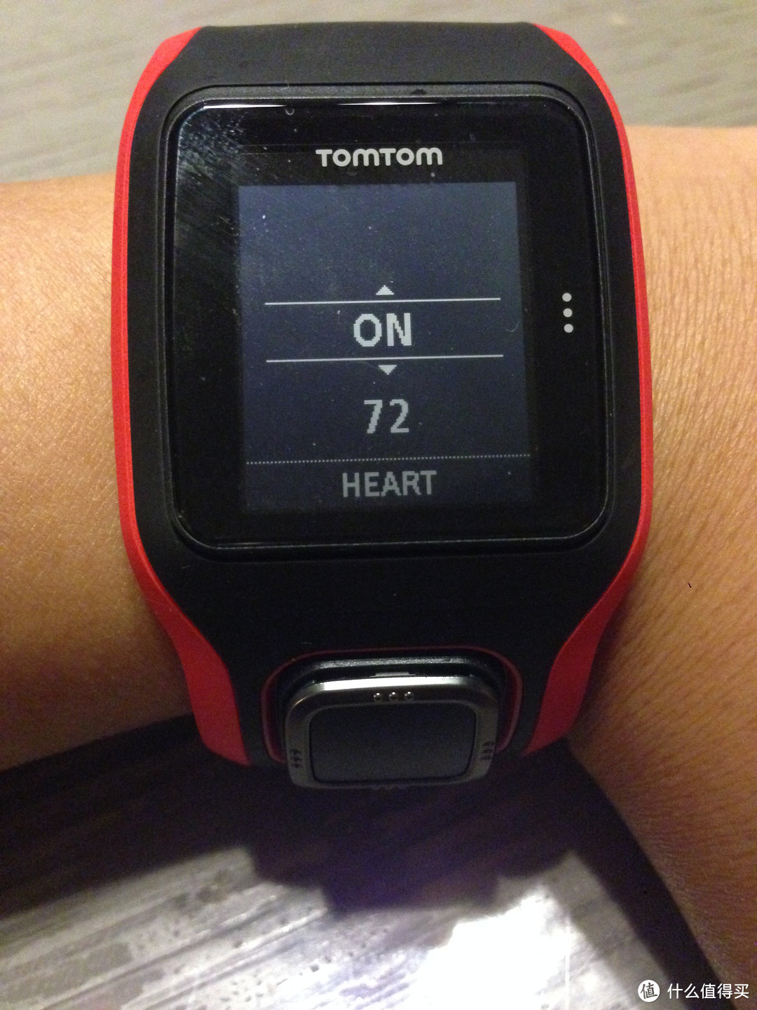 【首发】TomTom Runner Cardio — 内置心率传感器的GPS运动手表