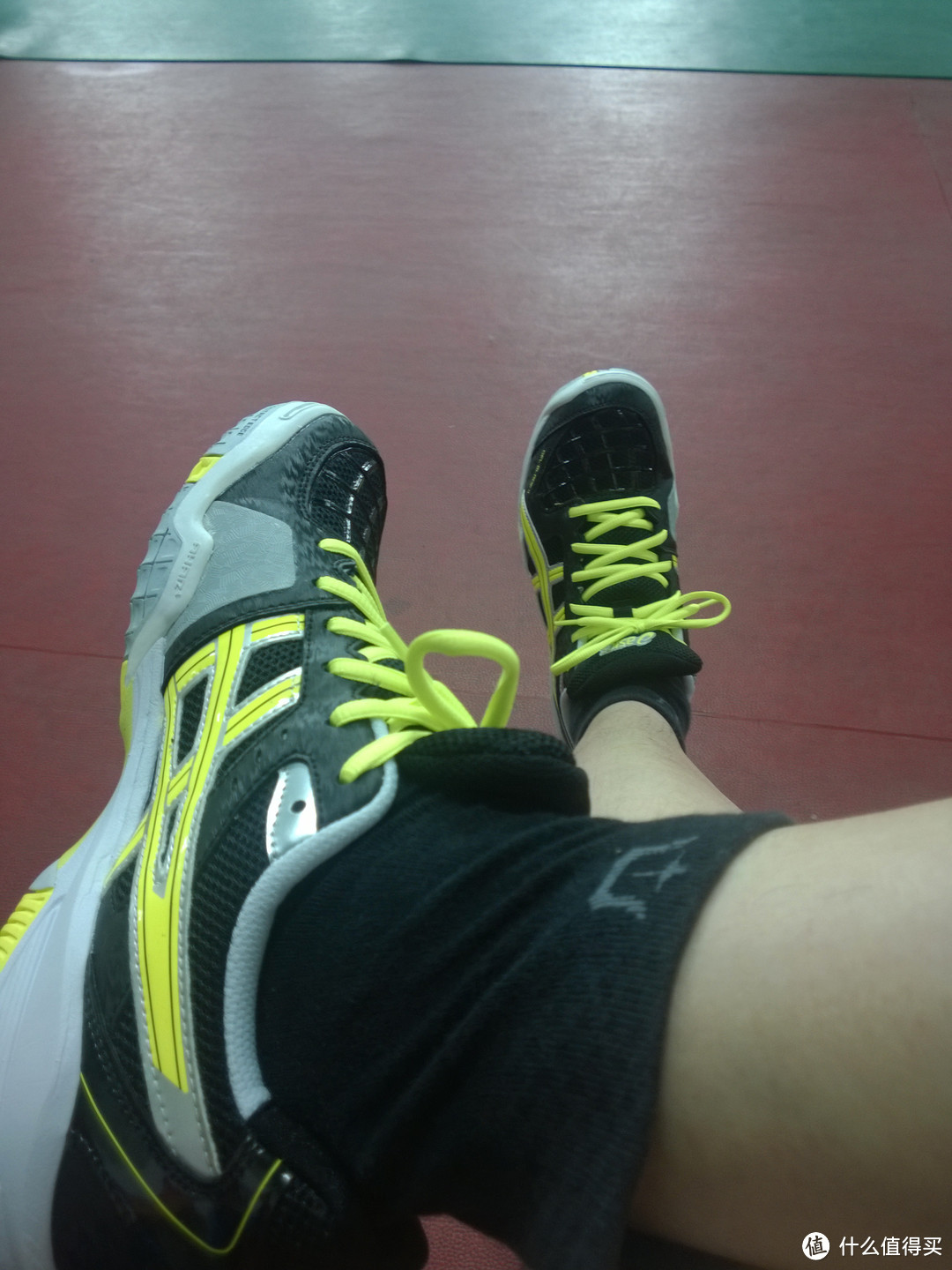 中亚入手 asics 亚瑟士 GEL-BLADE 4 R305N 男款羽毛球鞋，顺便晒薰风KH-31