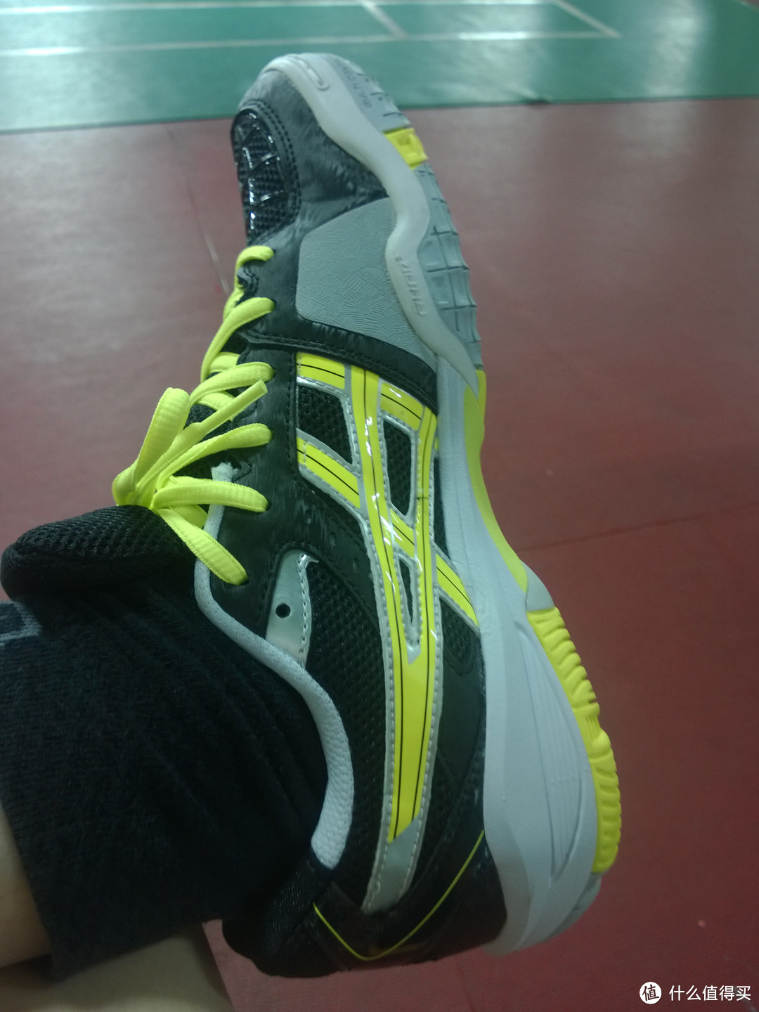 中亚入手 asics 亚瑟士 GEL-BLADE 4 R305N 男款羽毛球鞋，顺便晒薰风KH-31