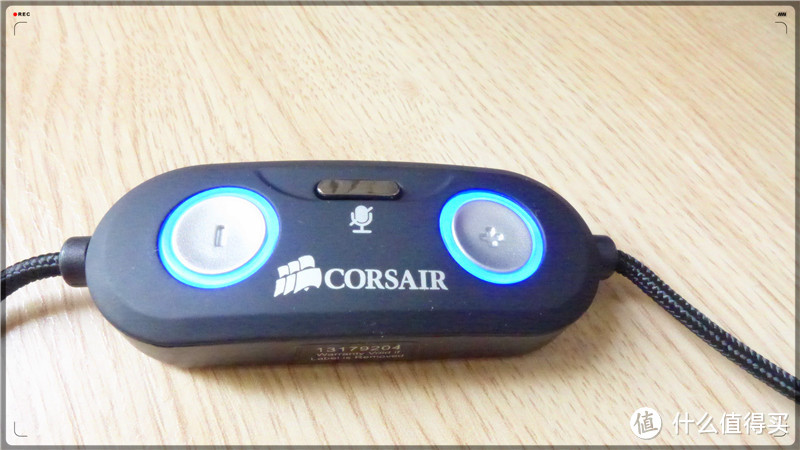 冒着被雷劈的危险入手：CORSAIR 海盗船 Vengeance系列 1500 Dolby 7.1声道 USB游戏耳机+纯手工木质耳机架