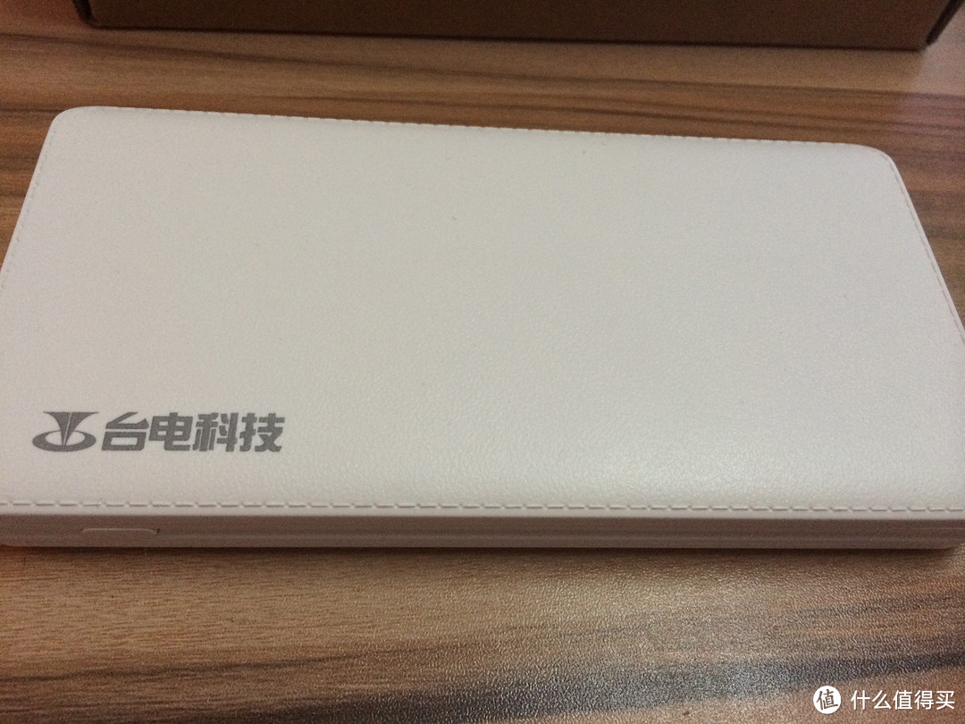 Teclast 台电 T110V-W 聚合物 移动电源 11000毫安