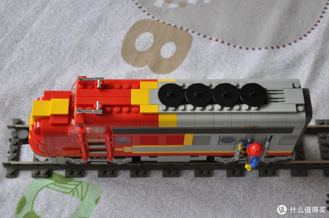 LEGO 乐高 10020 Train Santa Fe Super Chief 圣达菲火车