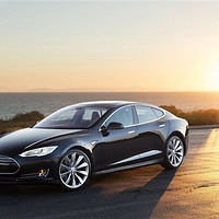 TESLA 特斯拉低配版 Model S 60kWh 入华 售价64.8万