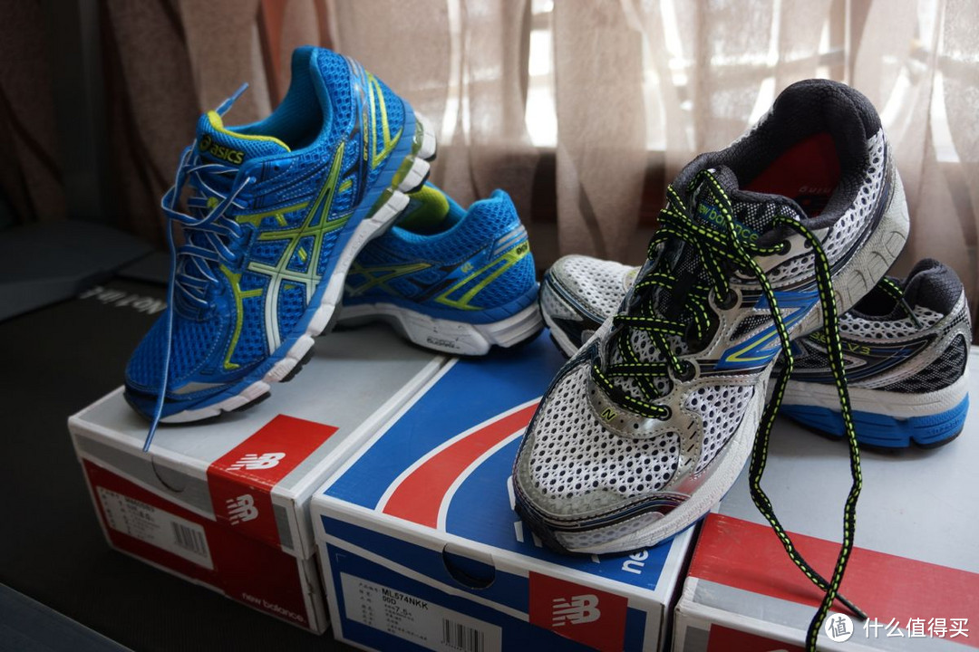 双流奥特莱斯 怒入一大捆白菜：new balance 新百伦 574 休闲鞋、M860V3 男款跑鞋