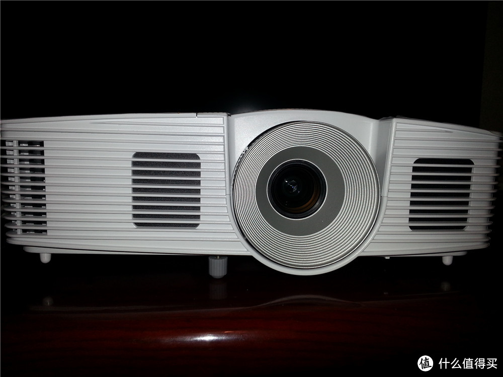 acer 宏碁 H5380BD 投影机 — 实现私人影院的梦想