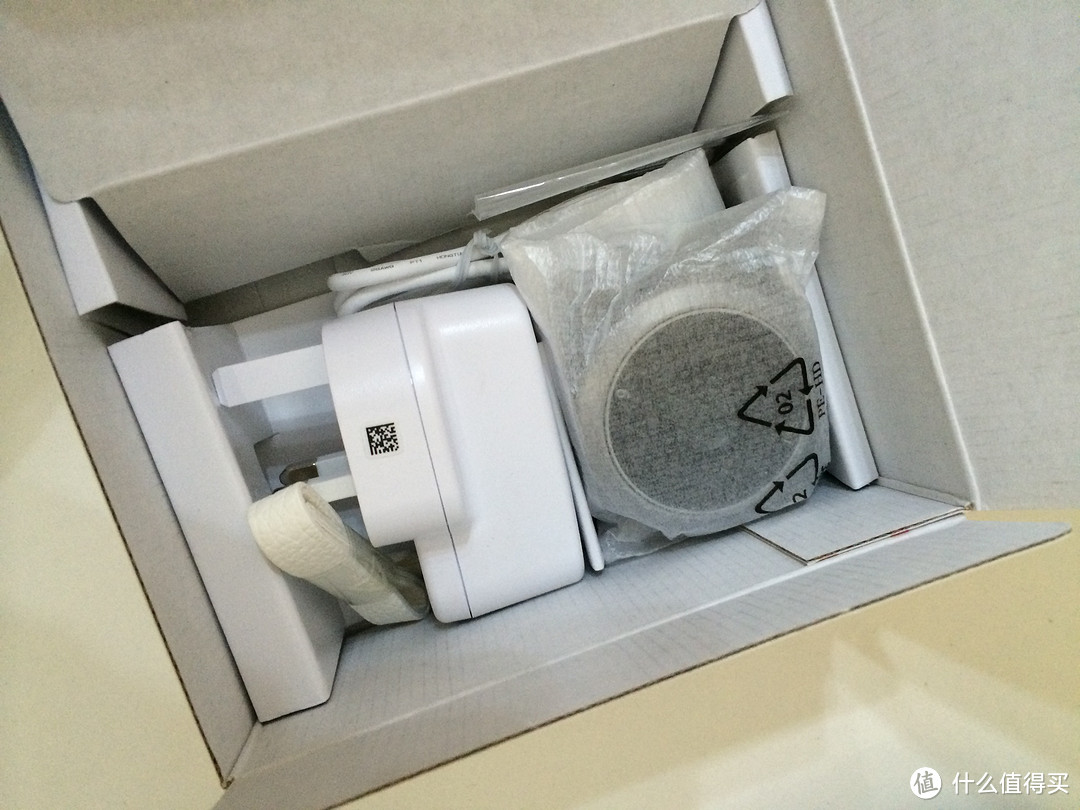 迪拜购入 SAMSUNG 三星 NX mini 微型单电套机 （9mm）