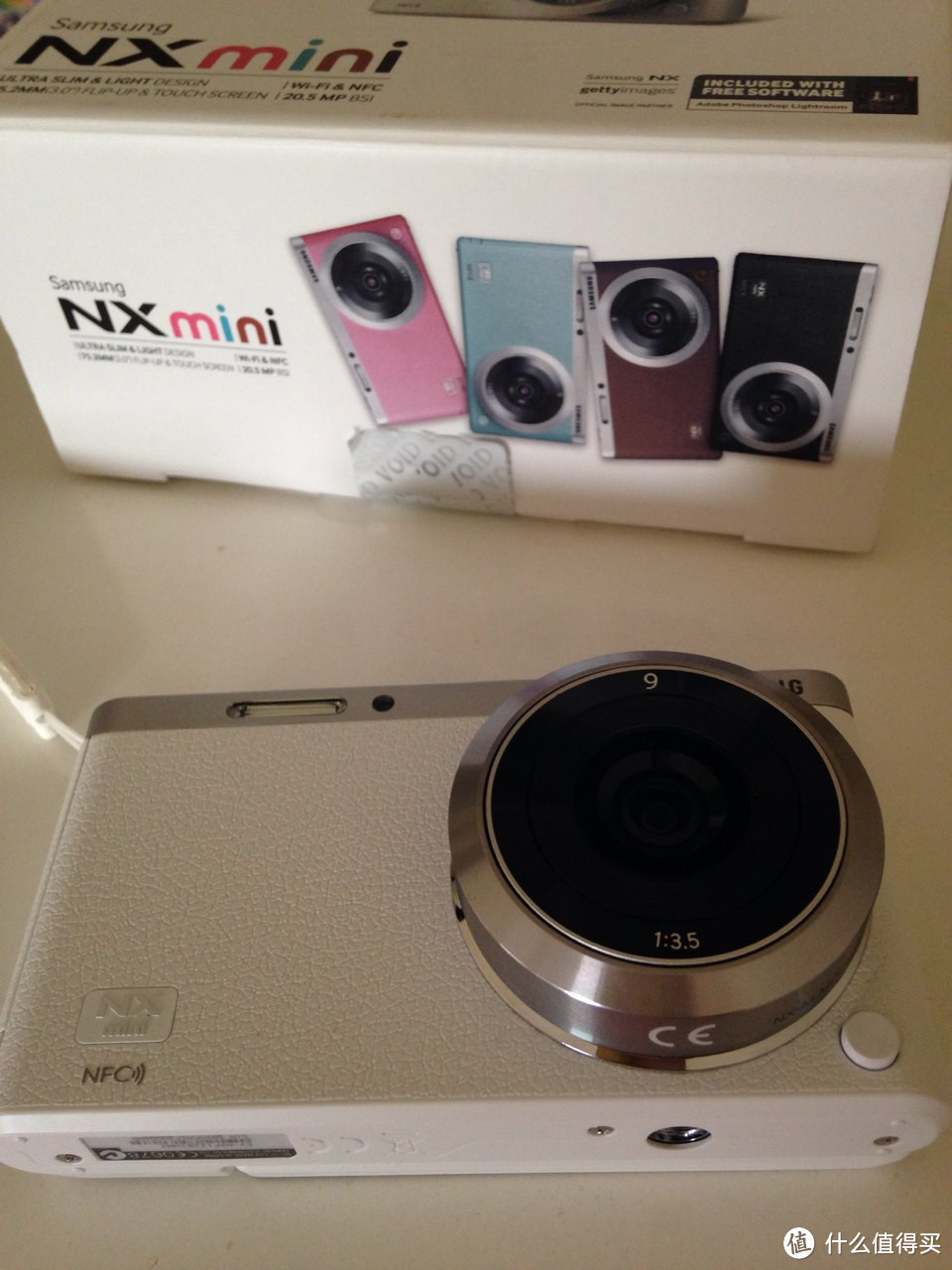 迪拜购入 SAMSUNG 三星 NX mini 微型单电套机 （9mm）