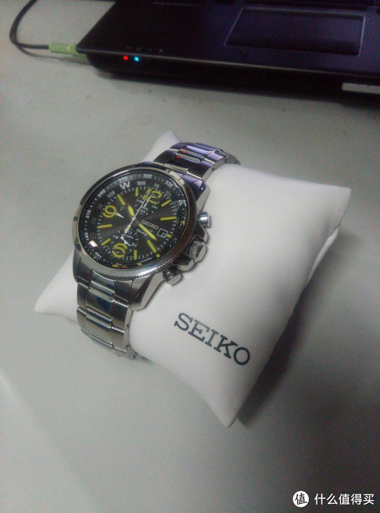 SEIKO 精工 SSC093 男款太阳能腕表