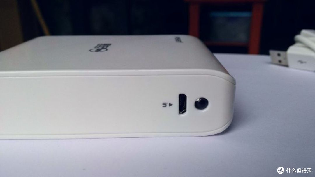 PISEN 品胜 易充四代 10000mAh 移动电源 开箱简评