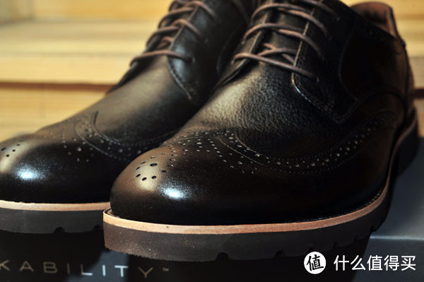 Rockport 乐步 Ledge Hill Wing Tip 男款雕花皮鞋