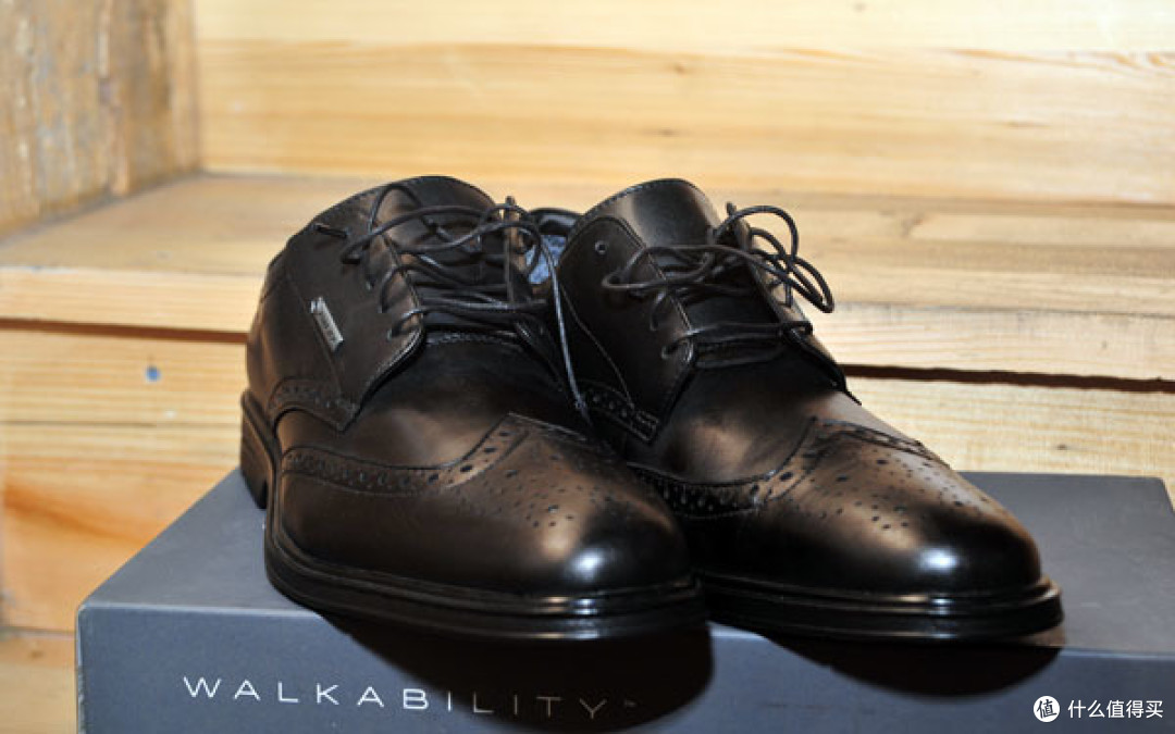 Rockport 乐步 Ledge Hill Wing Tip 男款雕花皮鞋