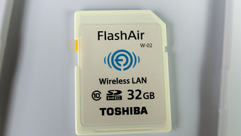 TOSHIBA 东芝 FlashAir 无线局域网嵌入式WiFi存储卡 & Transcend 创见 JetFlash 770 USB3.0 高速U盘