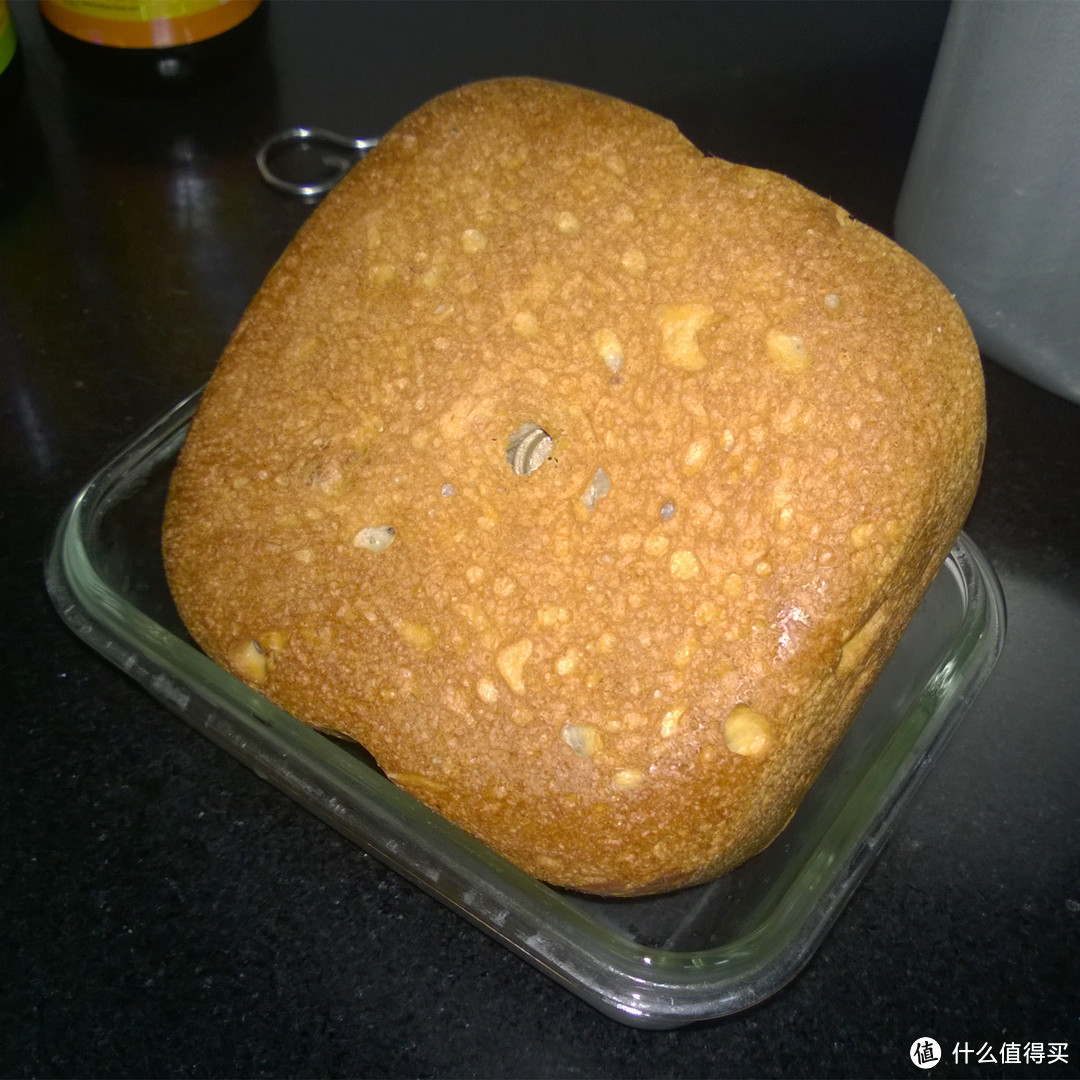 Donlim 东菱 DL-400 全自动面包机，制作核桃仁牛奶面包