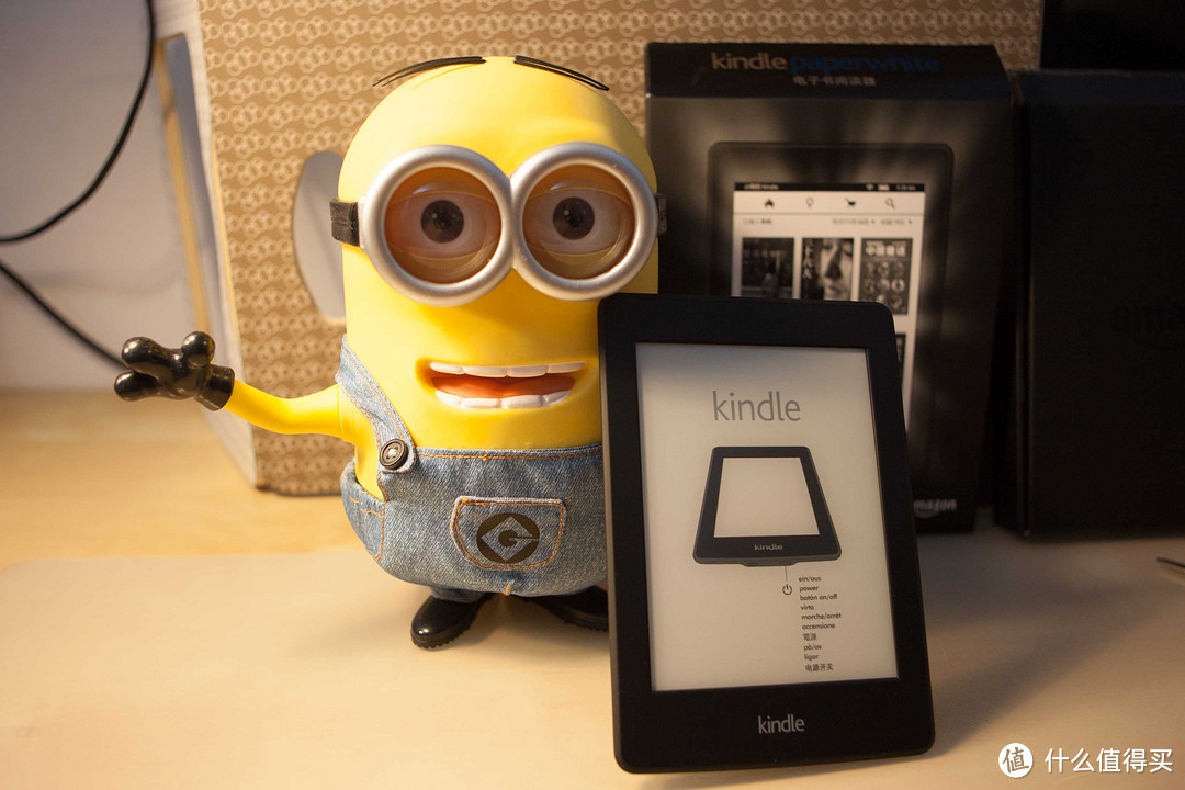 Kindle PaperWhite 2  电子书阅读器 & 雷麦保护套 — 单反穷三代，Kindle富一生