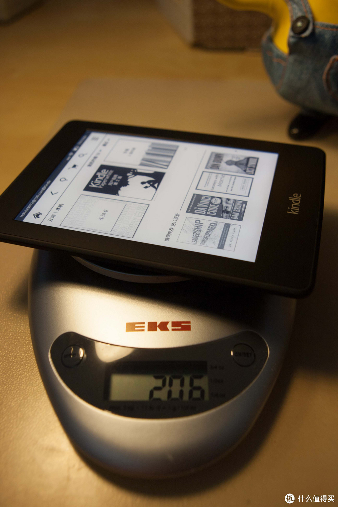 Kindle PaperWhite 2  电子书阅读器 & 雷麦保护套 — 单反穷三代，Kindle富一生