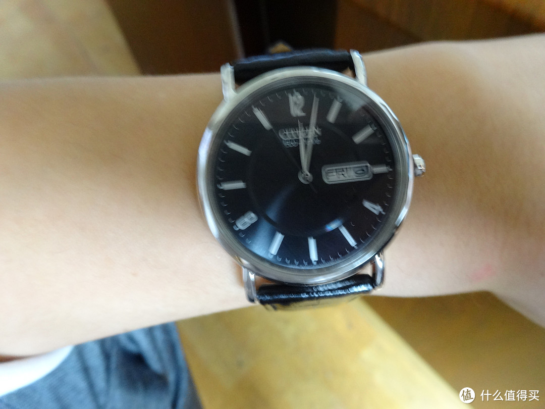 被自用的父亲节礼物：Citizen 西铁城 Black Dial BM8240-03E 男款腕表 & EW1272-01P 光动能女表