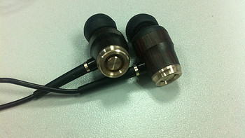 JVC 杰伟世 WOOD HA-FX650 入耳式耳机 — 地外科技来袭