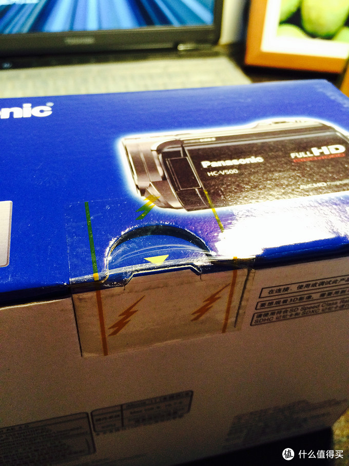 Panasonic 松下 HC-V500GK 高清数码摄像机