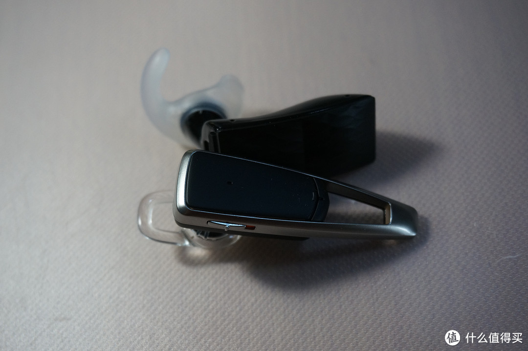 Jawbone ICON HD 骨传导蓝牙耳机 & Plantronics 缤特力 Savor M1100 蓝牙耳机