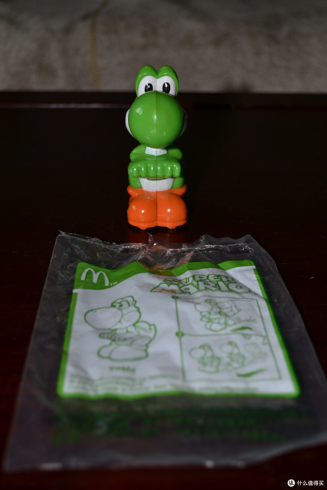 恐龙耀西 恐龙耀西