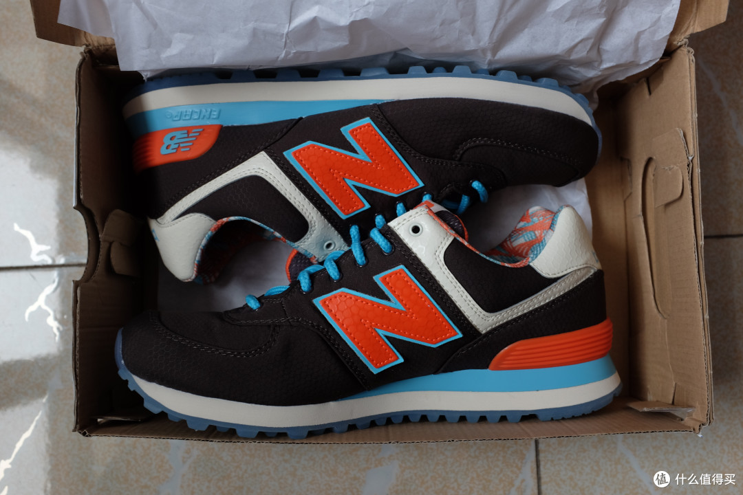 New Balance 新百伦 ML574 男款休闲运动鞋 + ONA 欧纳 Bowery 单肩身影包 — 文艺青年必备